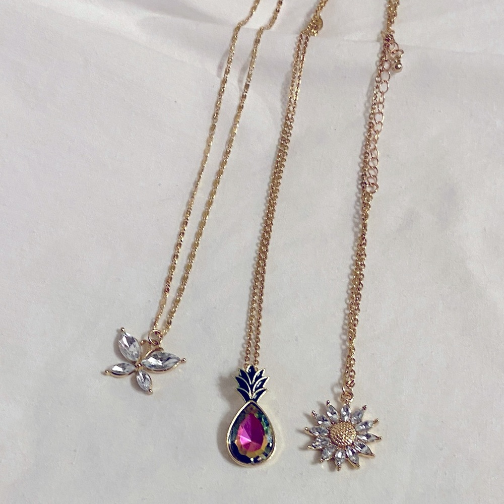 3 fashion necklaces